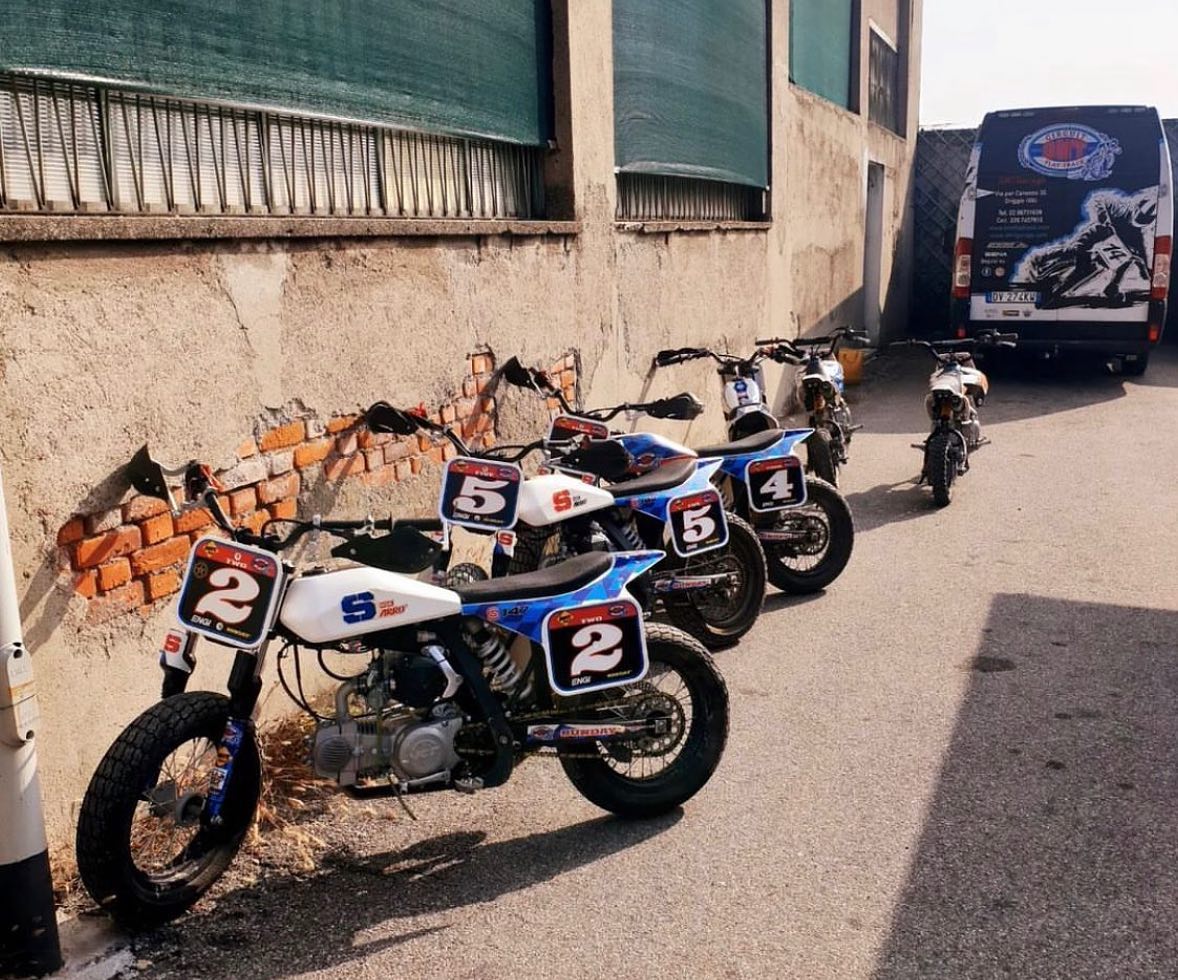 READY FOR ACTION 🤩✊️
—
#sundaymotors #flattrack #moto #motorcycle #ycf